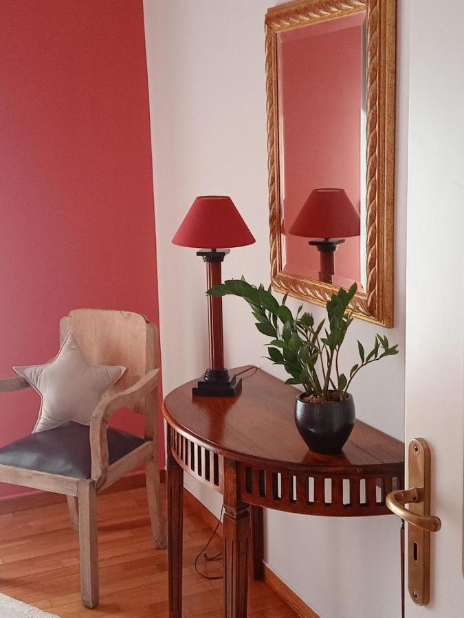 Vincent - Central 2 Bedroom Apartment 79Sqm Tripoli Luaran gambar